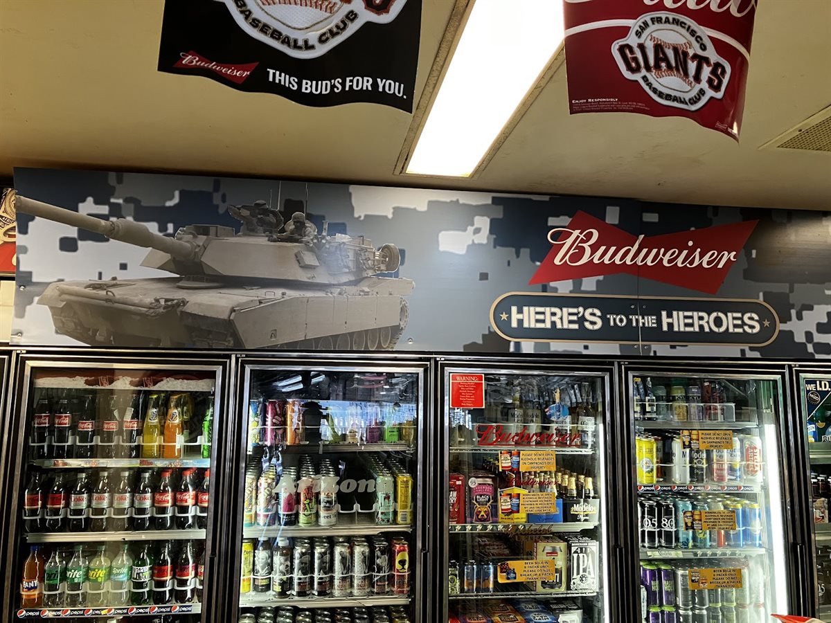 Compagno's Market & Deli